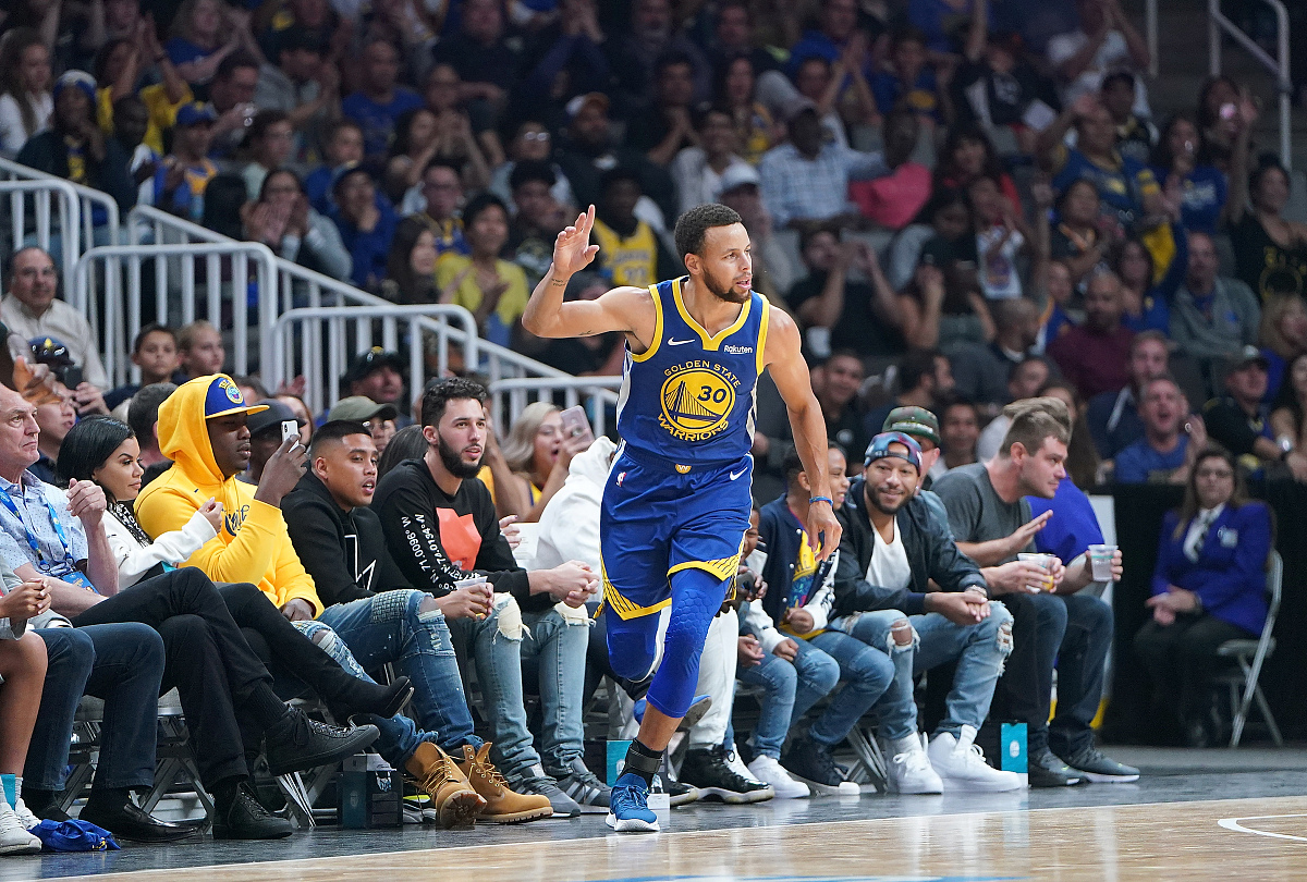 详细阅读:金年会首页今夜曼联迎来里程碑转会期底特律活塞调整名单以备NBA季后赛,库里在瑞士队比赛中高光表现看傻球迷的简单介绍 金年会首页今夜曼联迎来里程碑转会期底特律活塞调整名单以备NBA季后赛,库里在瑞士队比赛中高光表现看傻球迷的简单介绍